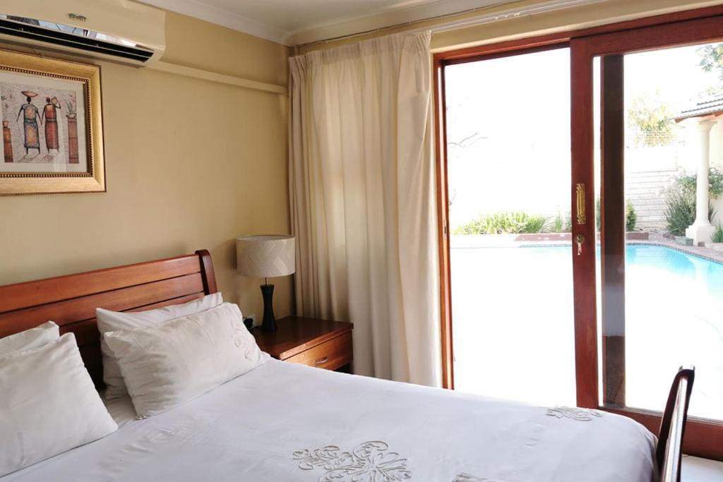 Somona Guest House Johannesburg Exteriör bild